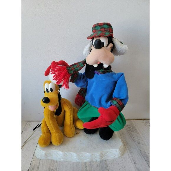 Santa's best goofy Pluto snowball fight animated motionette Xmas decor - Picture 1 of 16